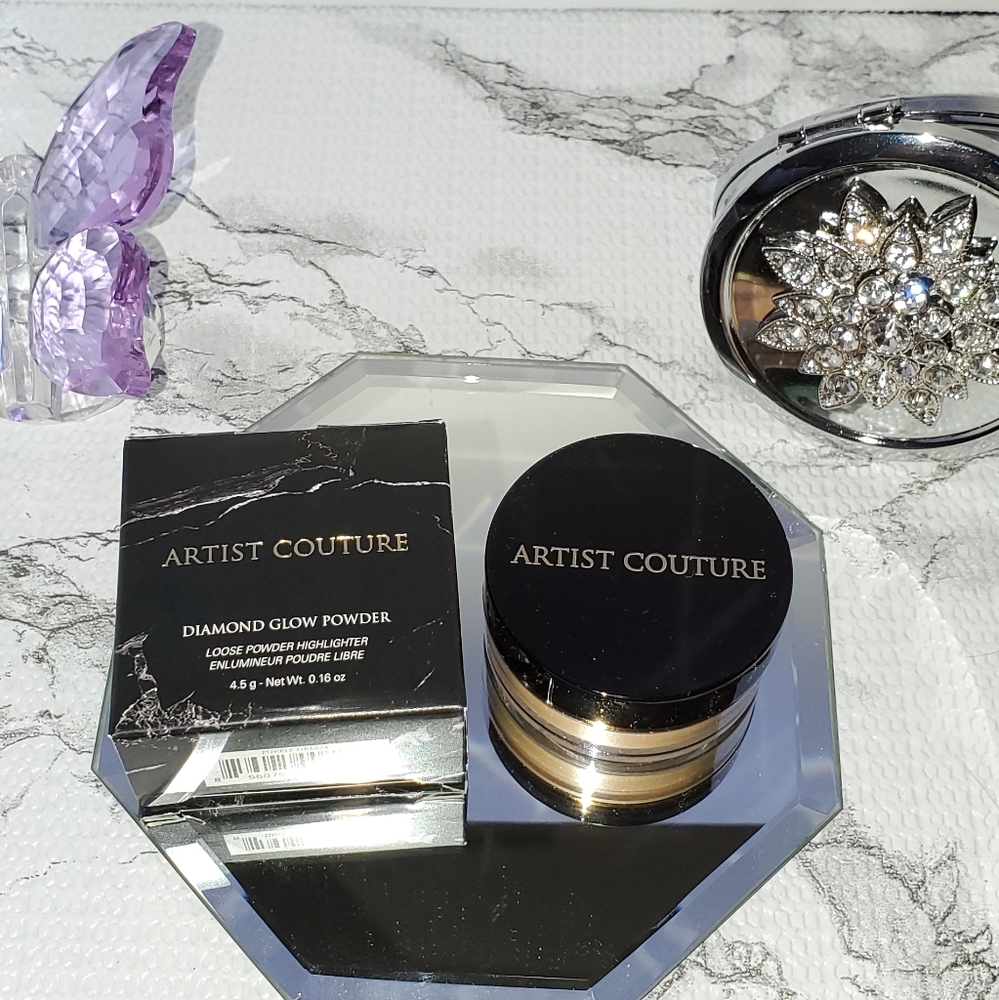 Artist Couture Diamond Glow Powder